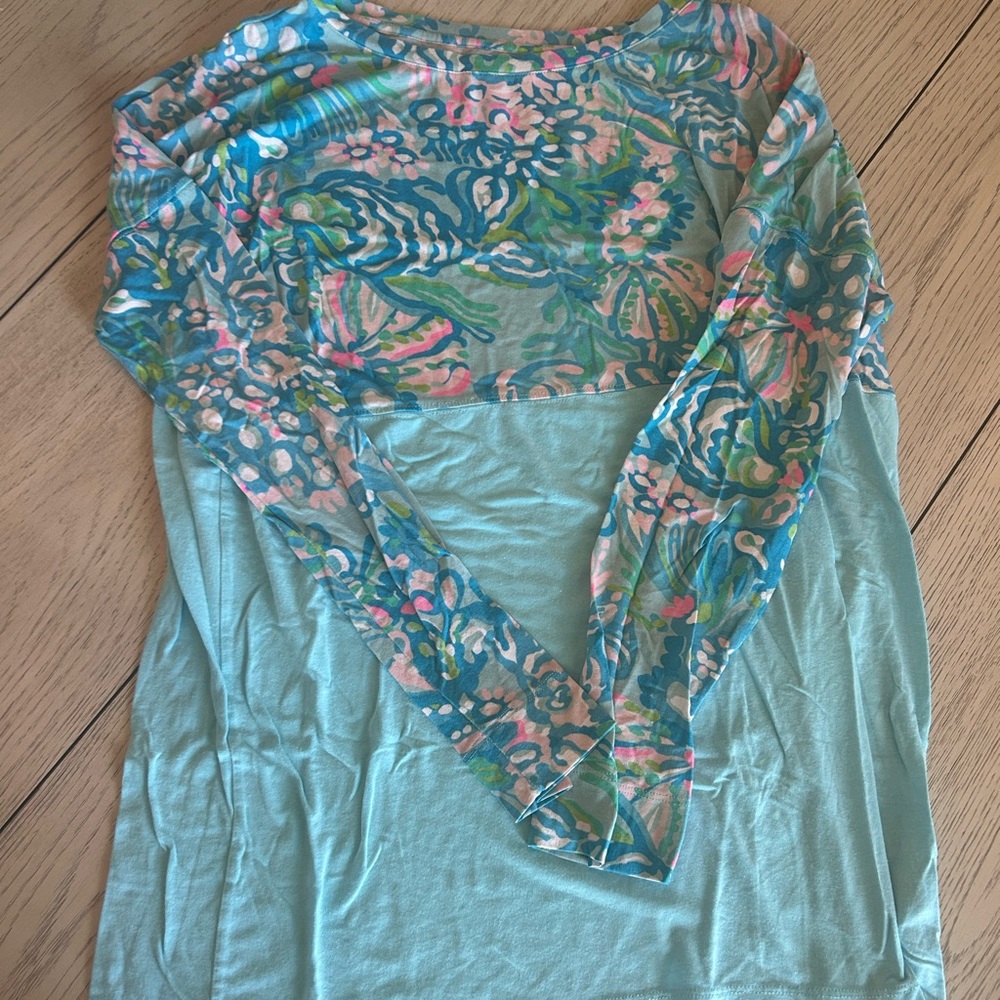 Lilly Pulitzer long sleeve Finn top